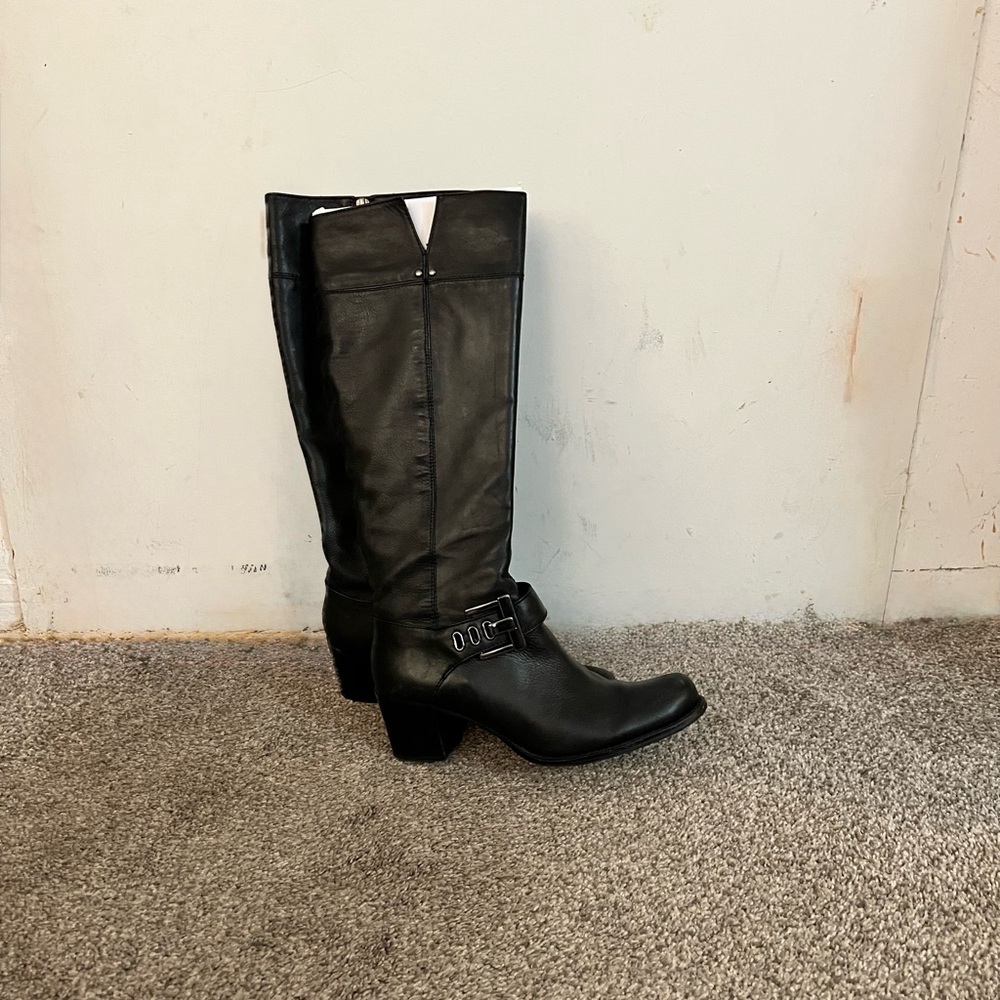 Adrienne Vittadini Black Heeled Boots